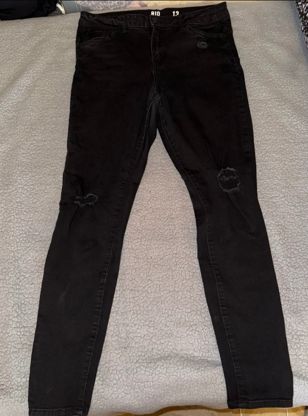 RIO Mid Rise Push Up Jeans Size 13