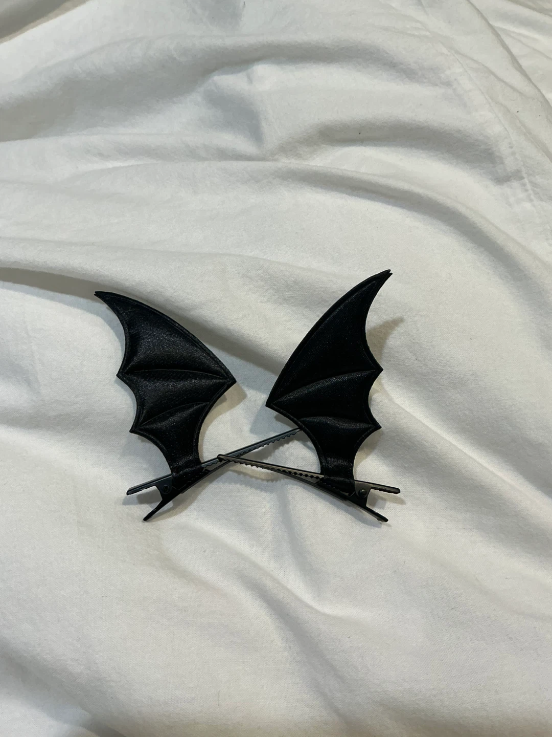 Halloween Black Bat Wing Hair Clips costume - photo 2