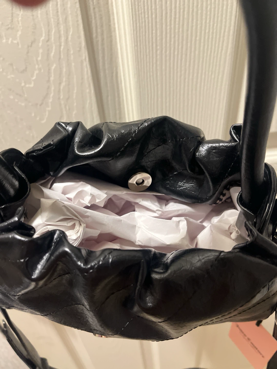 JC Black Quilted Small Crossbody Bag Top Handle Heart Charm - photo 5