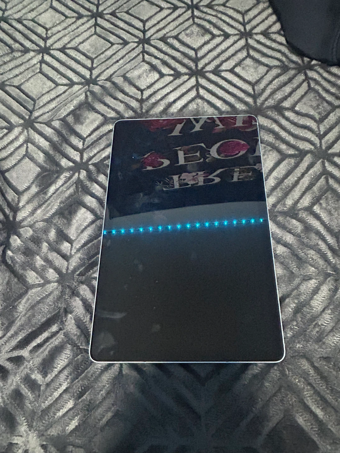 Samsung Tablet - photo 2
