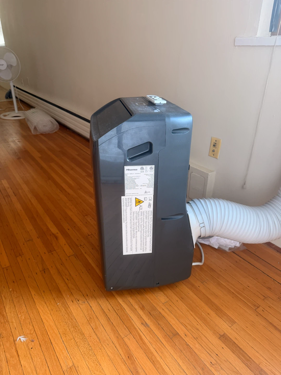 Leaving Vancouver by 5 PM Hisense Air Conditioner 10,000 BTU - photo 5