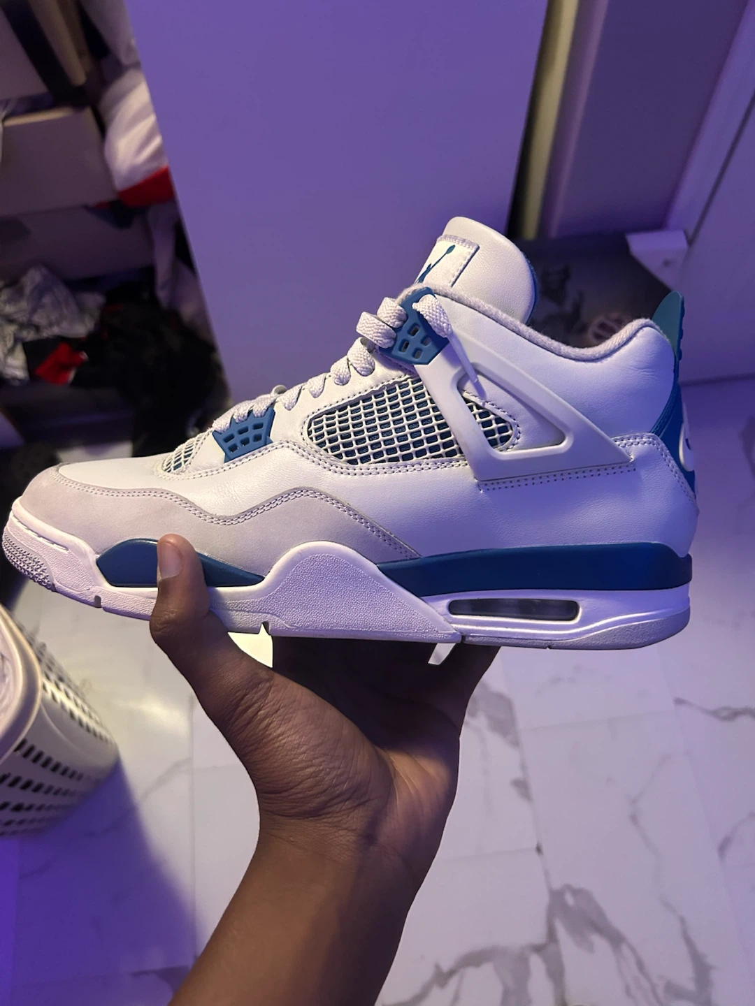 Air Jordan 4 Retro
