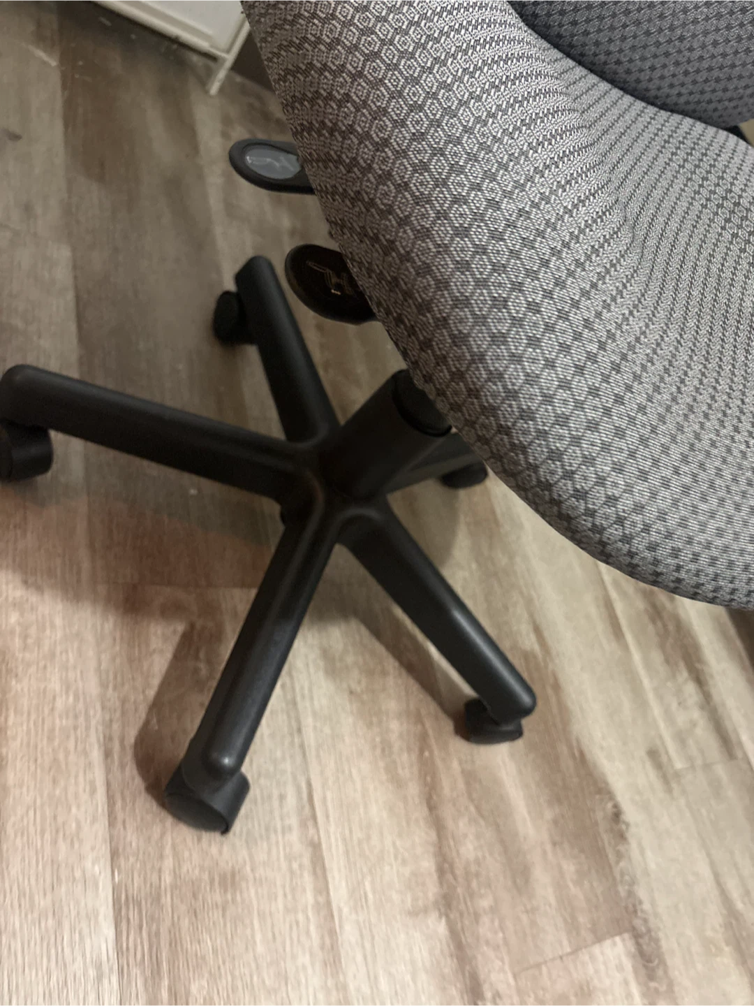 Desk chair - photo 3