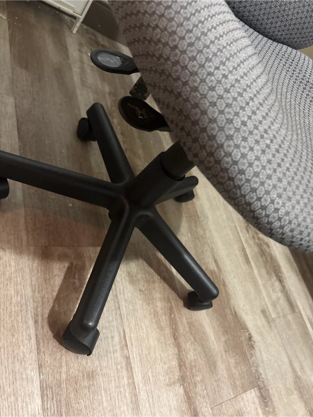 Desk chair - photo 4