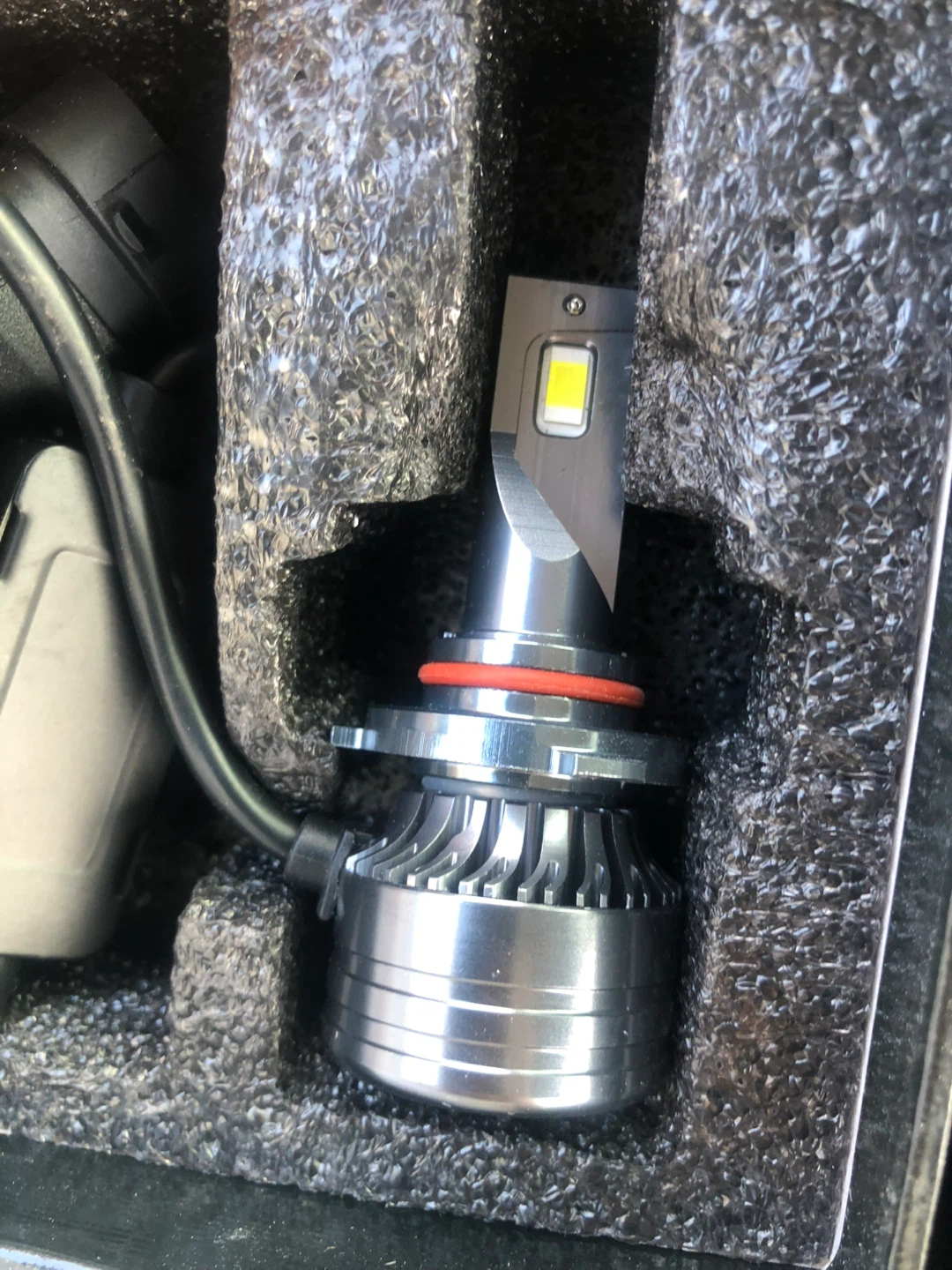 MUAFFAFA 9005 LED Headlight Bulbs - photo 4