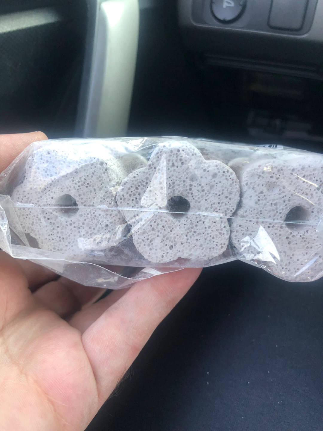 12 Pcs Pet Mineral Stones for Hamster/Rabbit - photo 2