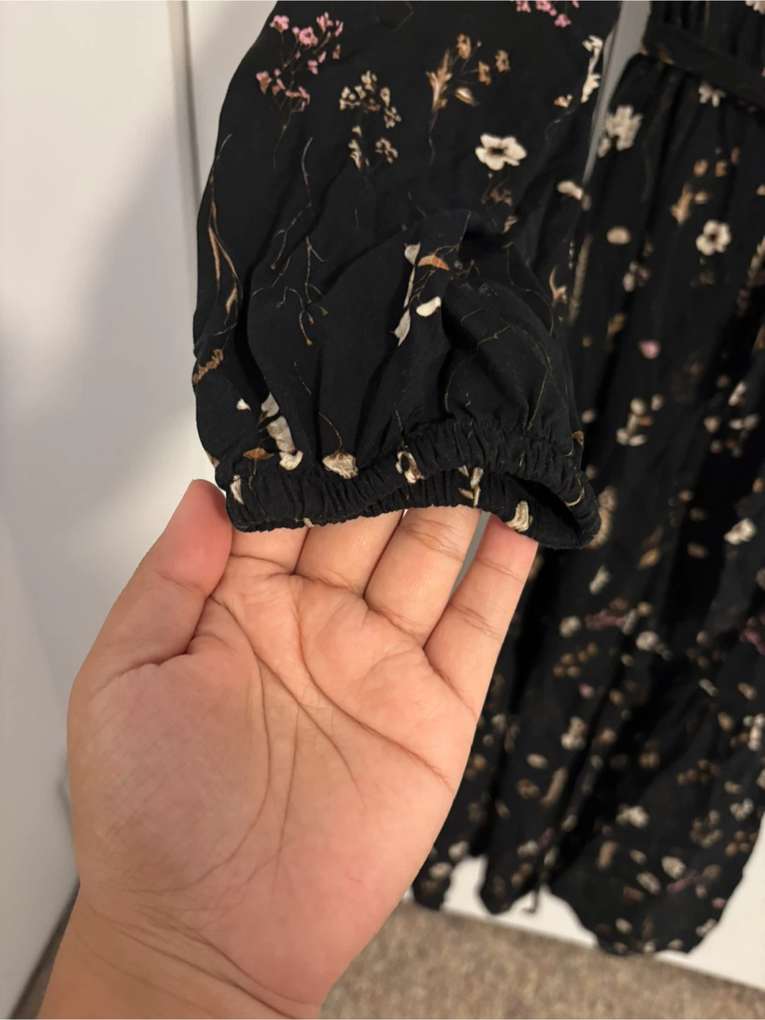🌸 Black floral maxi dress, never worn. - photo 5