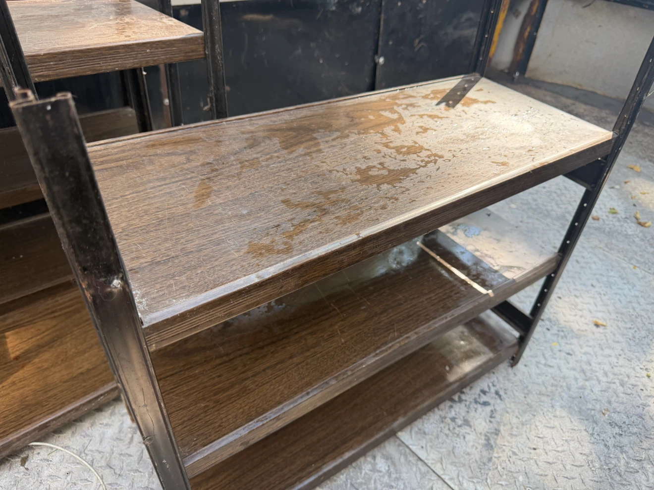 3 metal Shelving Unit- all for 35$ - photo 5