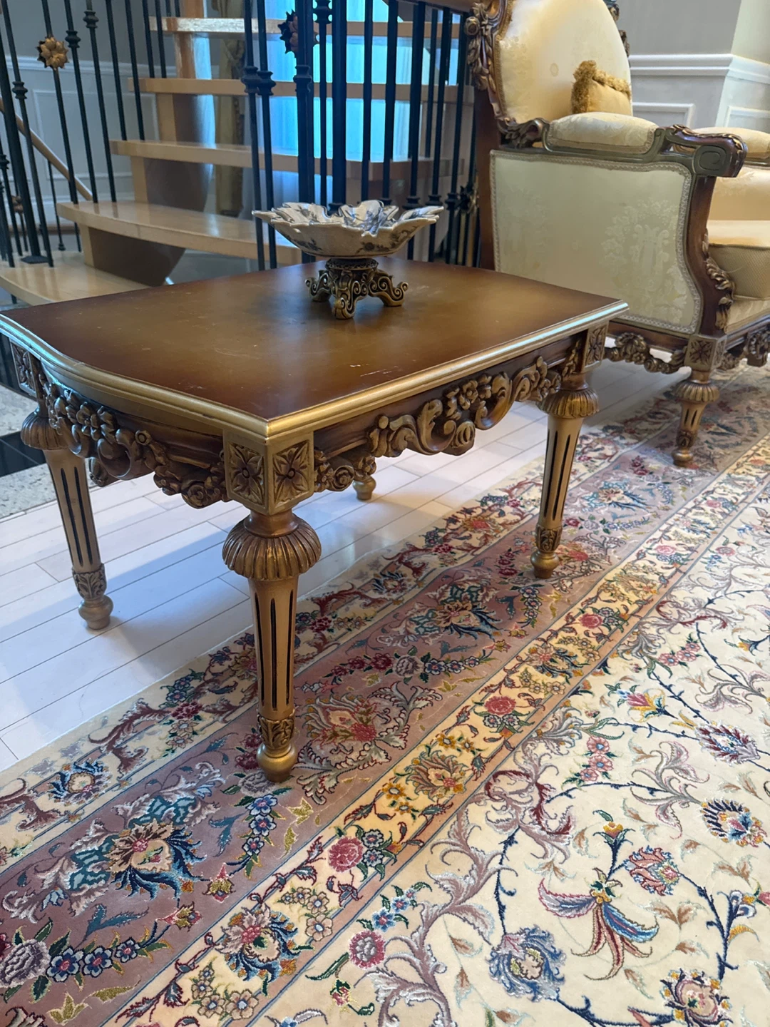 Vintage Italian 8 pieces Ornate Living Room Set - photo 4