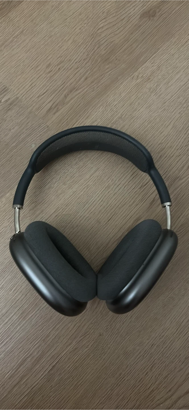 Apple AirPods Max