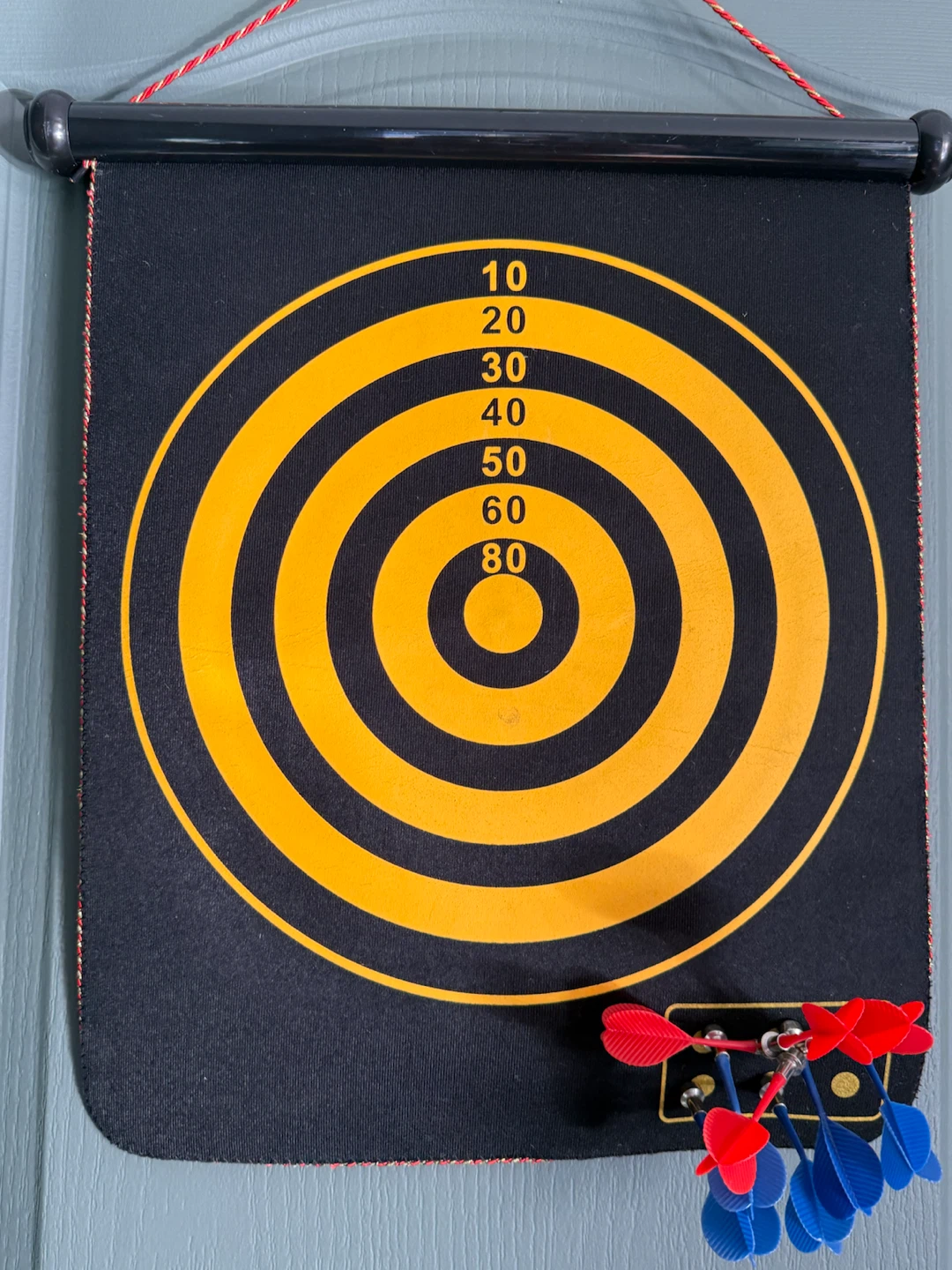 Magnetic Dartboard Set - photo 2