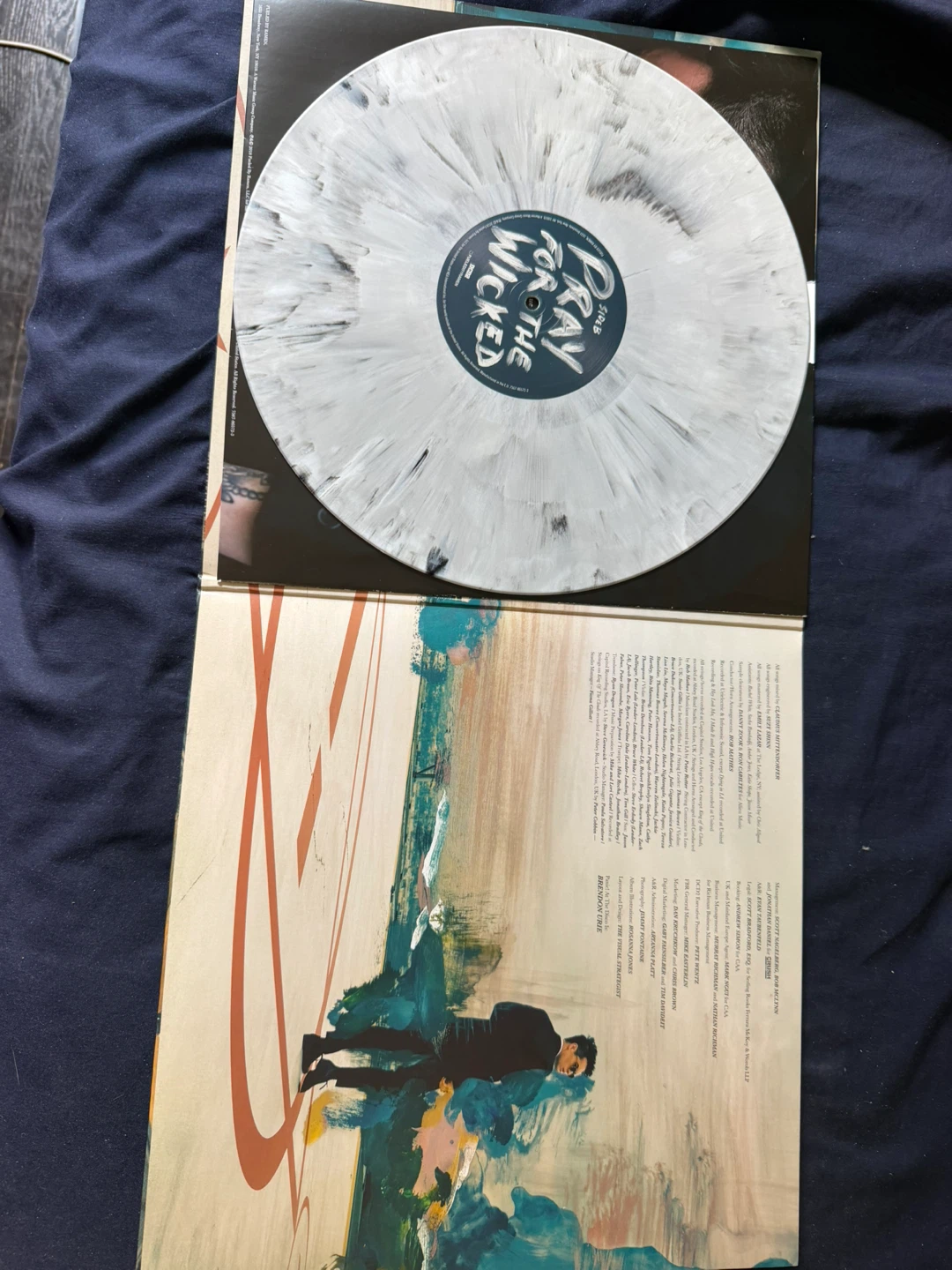 Panic! At The Disco Pray For The Wicked White/Black Splatter LP - photo 3