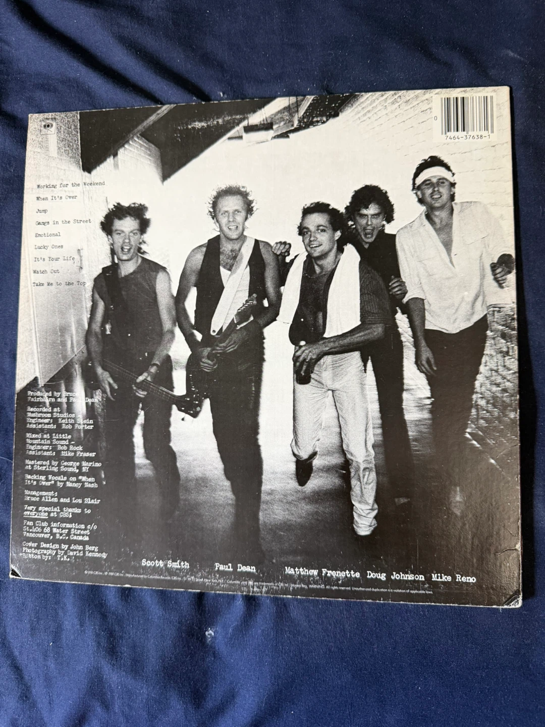 Loverboy – Get Lucky LP - photo 2