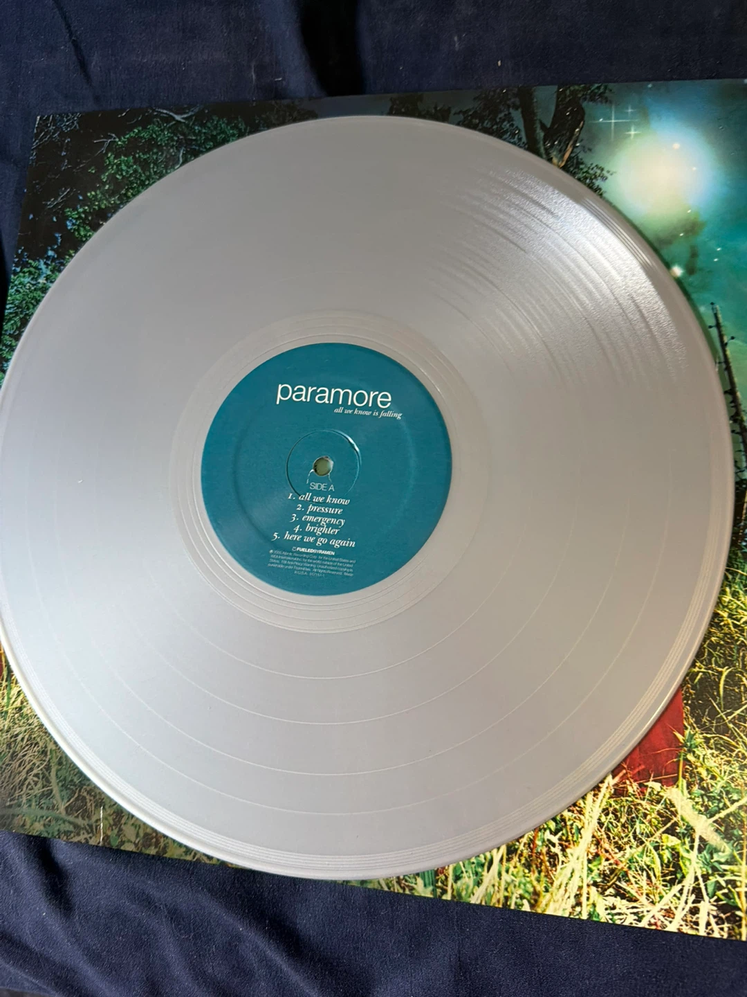 Paramore – All We Know Is Falling Limited Silver LP Vinyl - photo 3