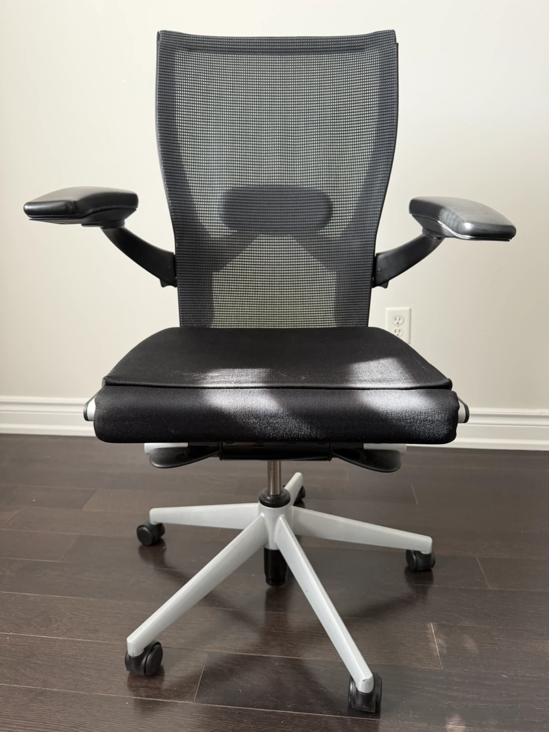 Haworth X99 Executive Chair Ergonomic