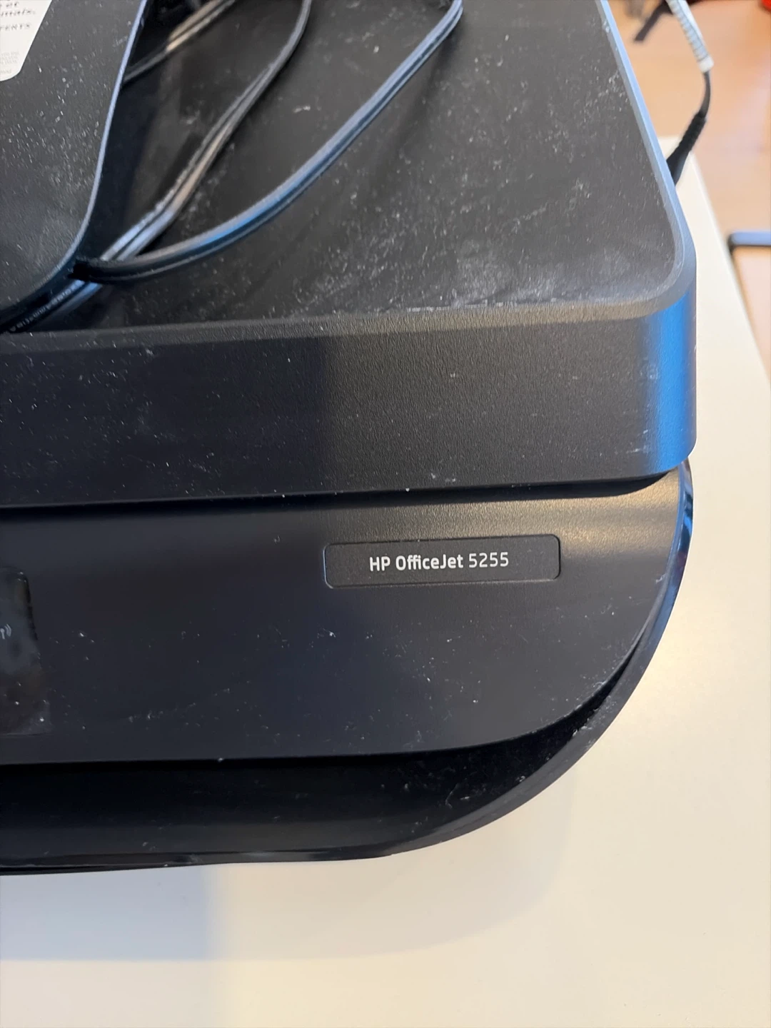 HP OfficeJet 5255 All-in-One Printer - photo 2
