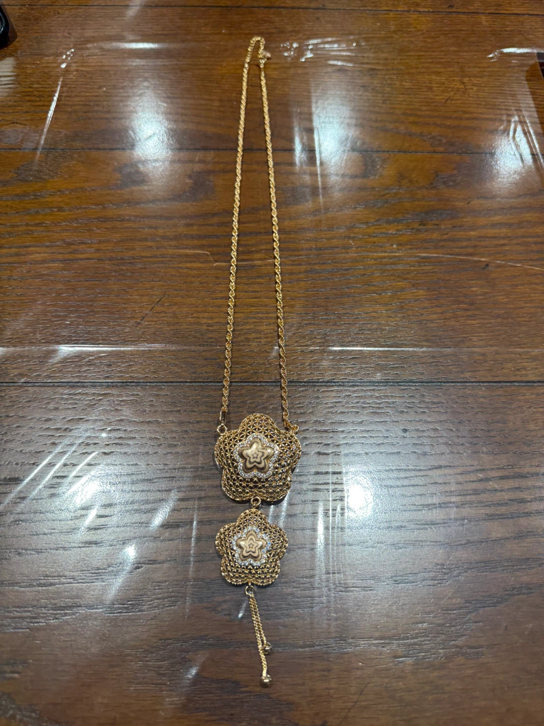 Gold-tone floral pendant necklace