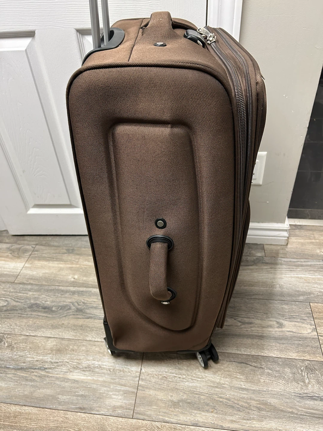True Space Brown Rolling Suitcase - photo 4