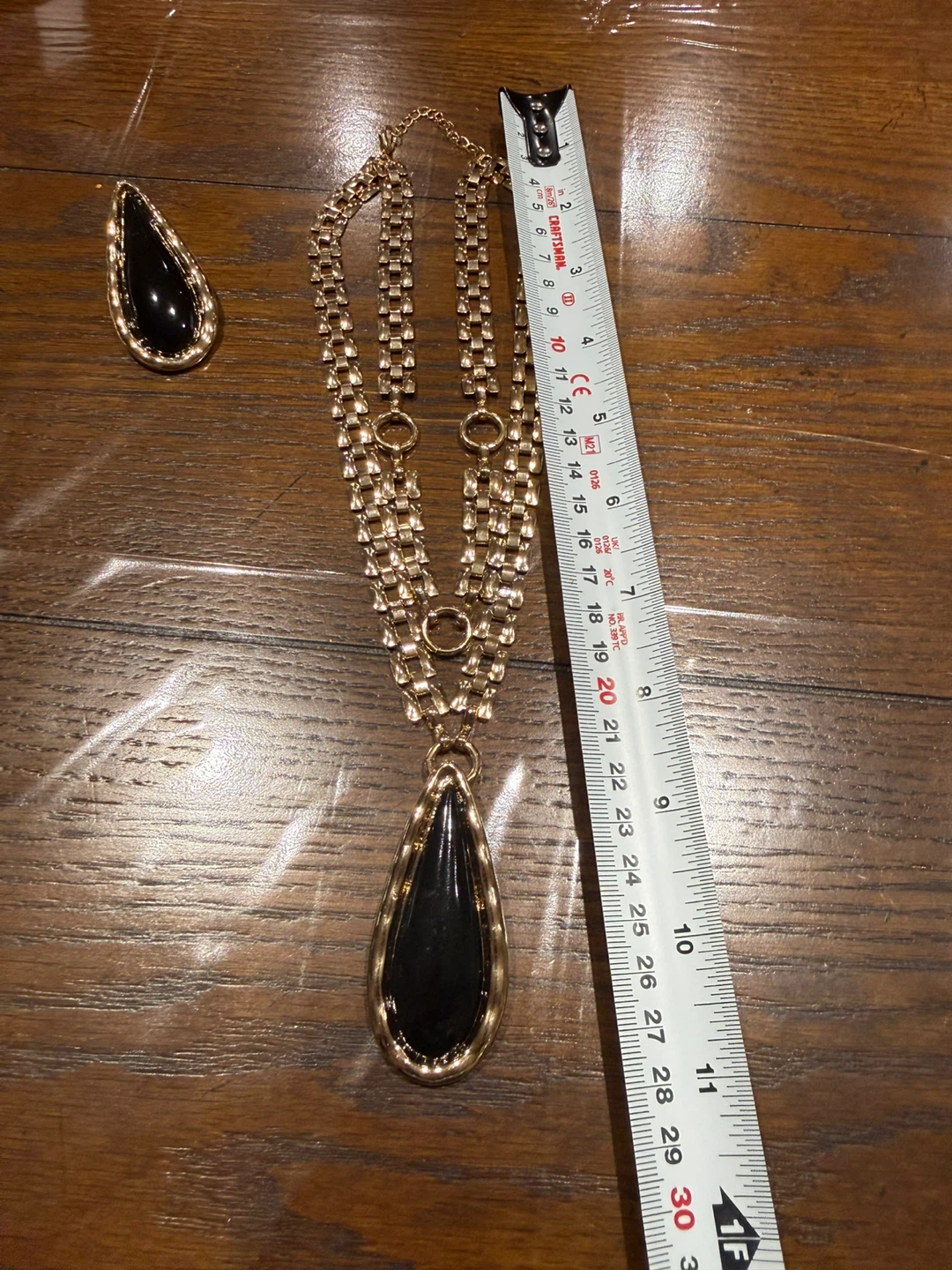 Necklace and Earring Set with Black Pendants - photo 2