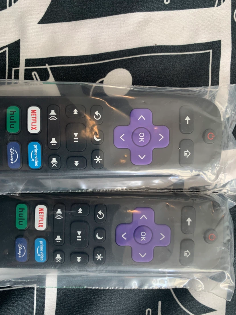 (10 EACH) 2 Roku Streaming Remotes - photo 2
