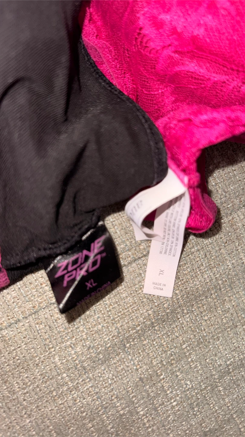 2 Sports Bras - Black & Pink Lace - photo 3