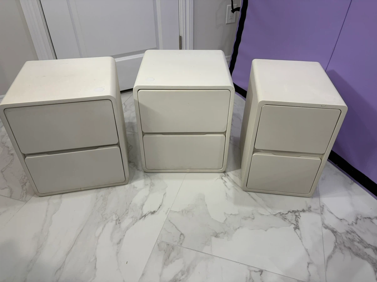 Set of 3 ..2 end table 1 slim night stand - photo 2