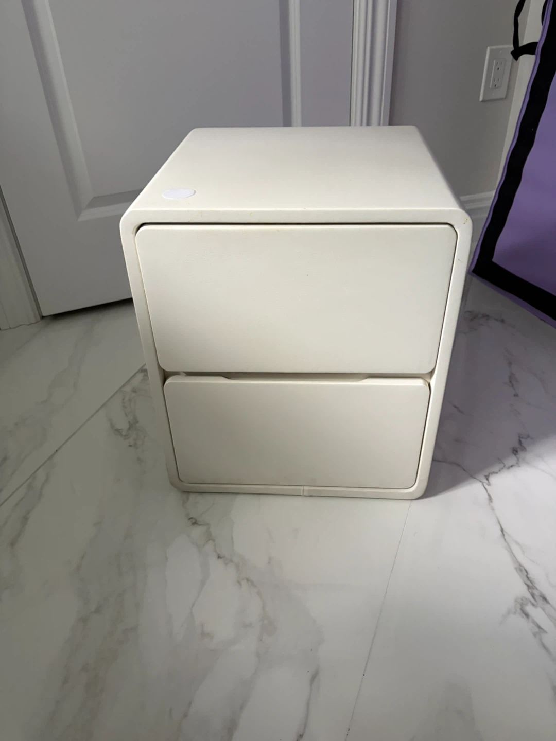 Set of 3 ..2 end table 1 slim night stand - photo 3