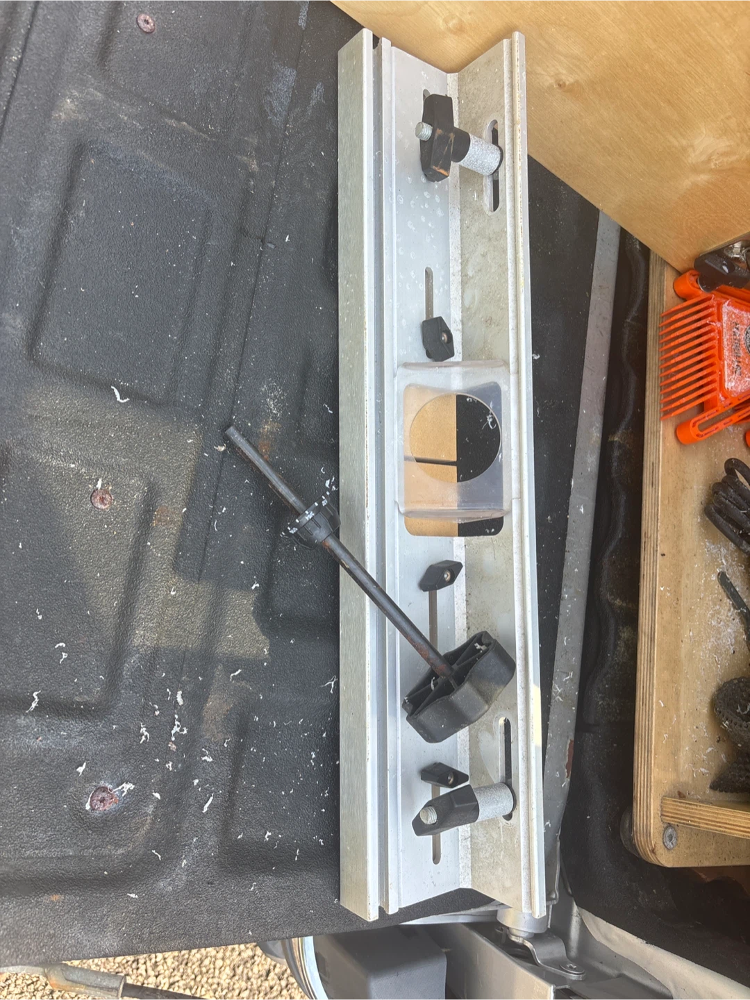 Porter Cable Router Table with Bench Dog Router Lift - photo 3
