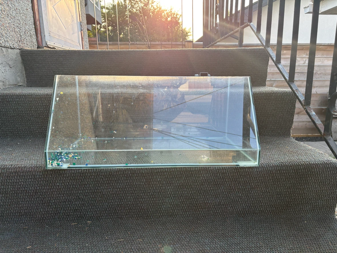 Top Fin 10-Gallon Angled View Tank with Box & Light – $45 Firm - photo 3
