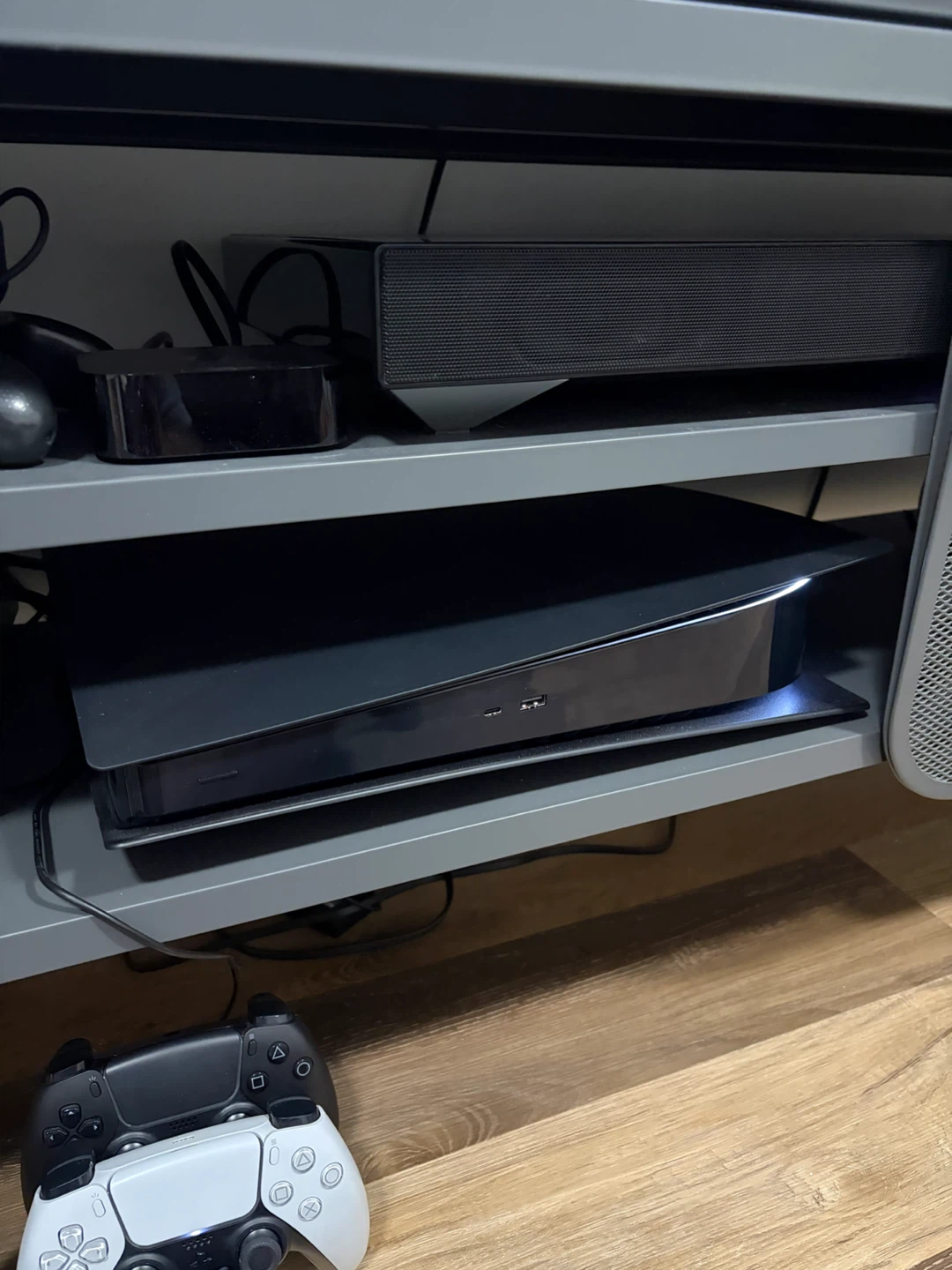PS5 Digital Edition (2020) with 1tb ssd and accessories - photo 5