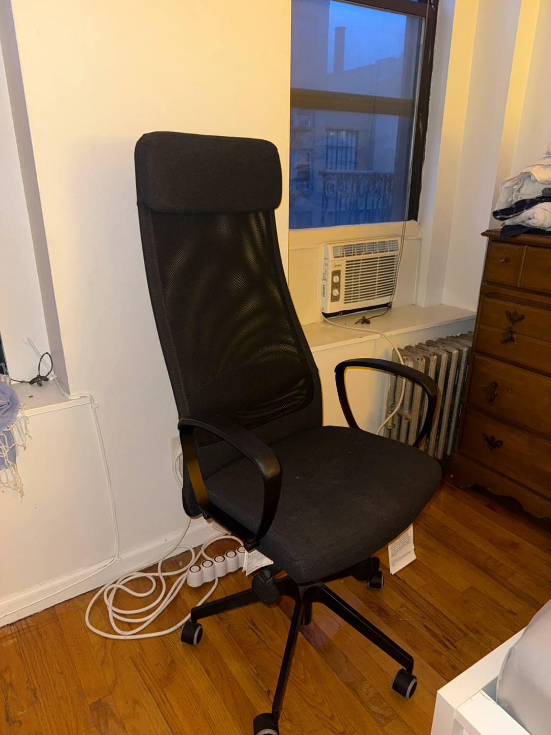 Ergonomic Mesh Office Chair - photo 2