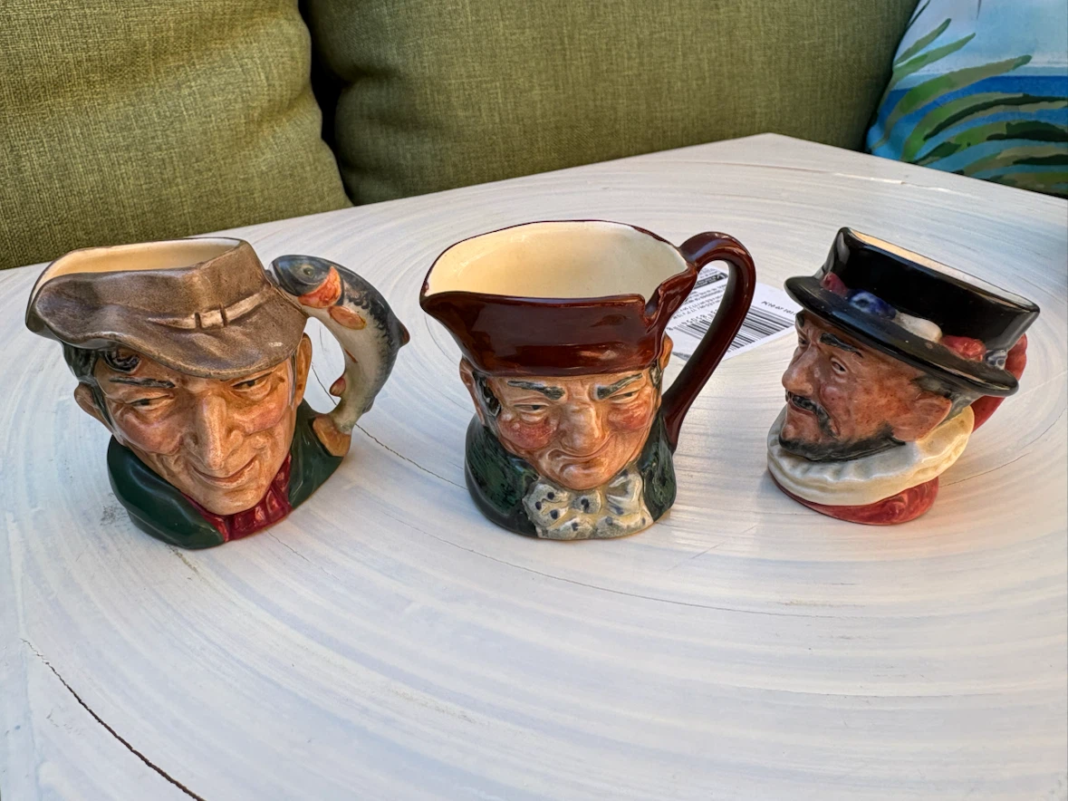 6 Doulton & Co. Limited Character Jugs - photo 2