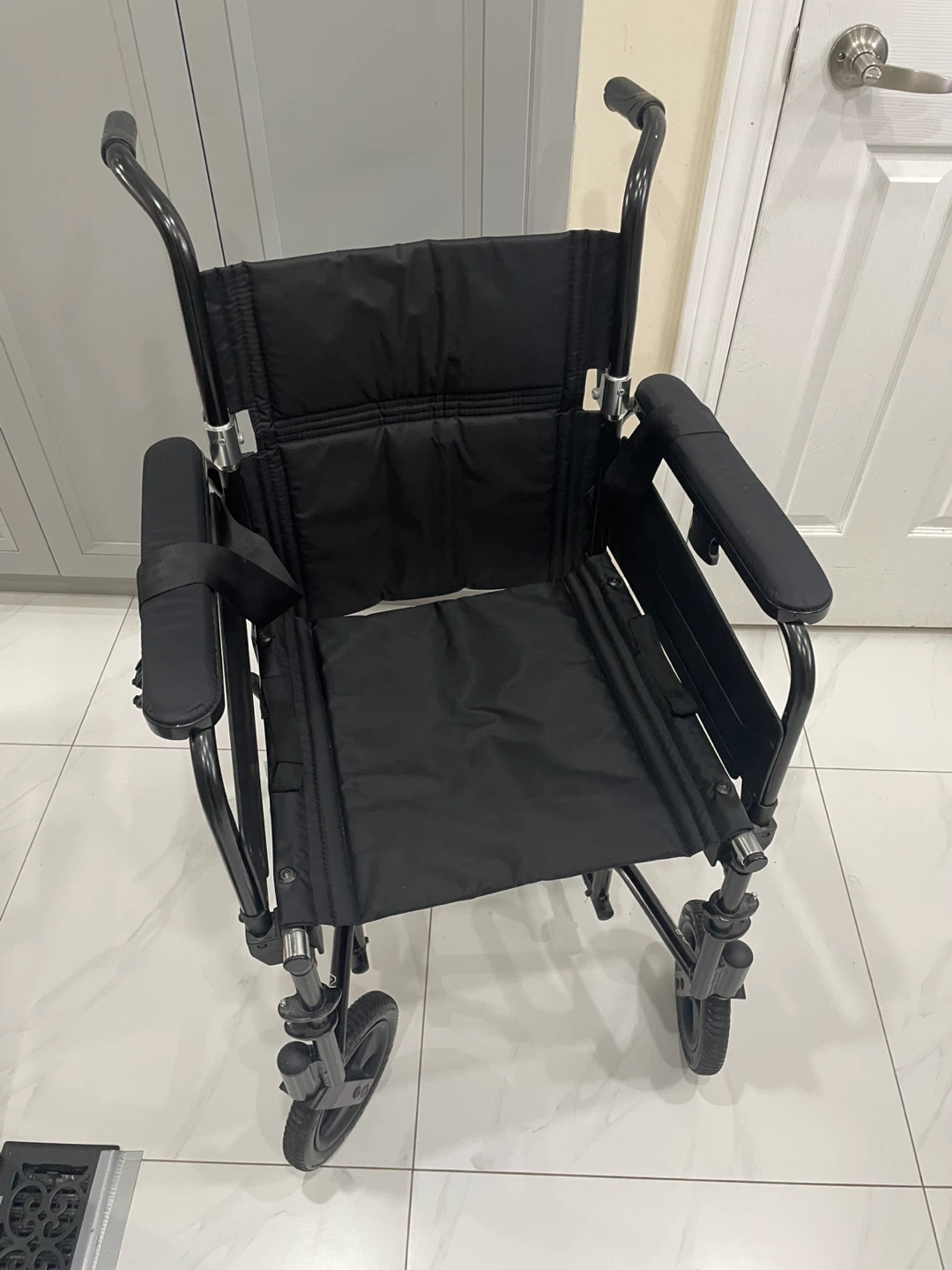 transport wheelchair, delivery - photo 3