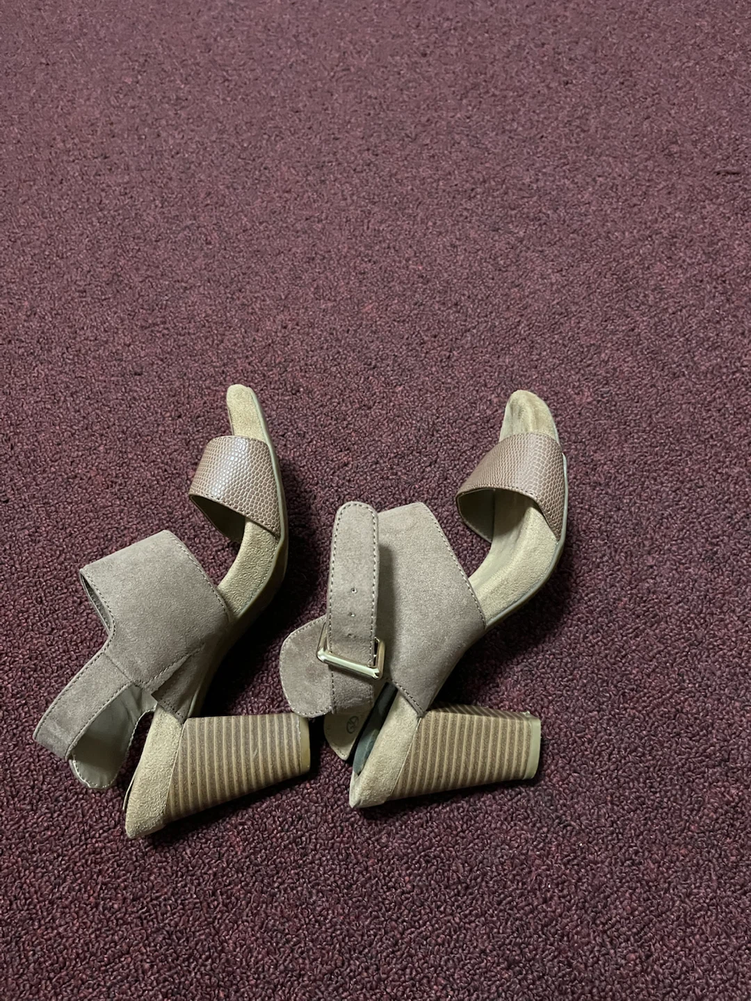 Gianni Bernini Women's Brown Wedge Sandals - photo 3
