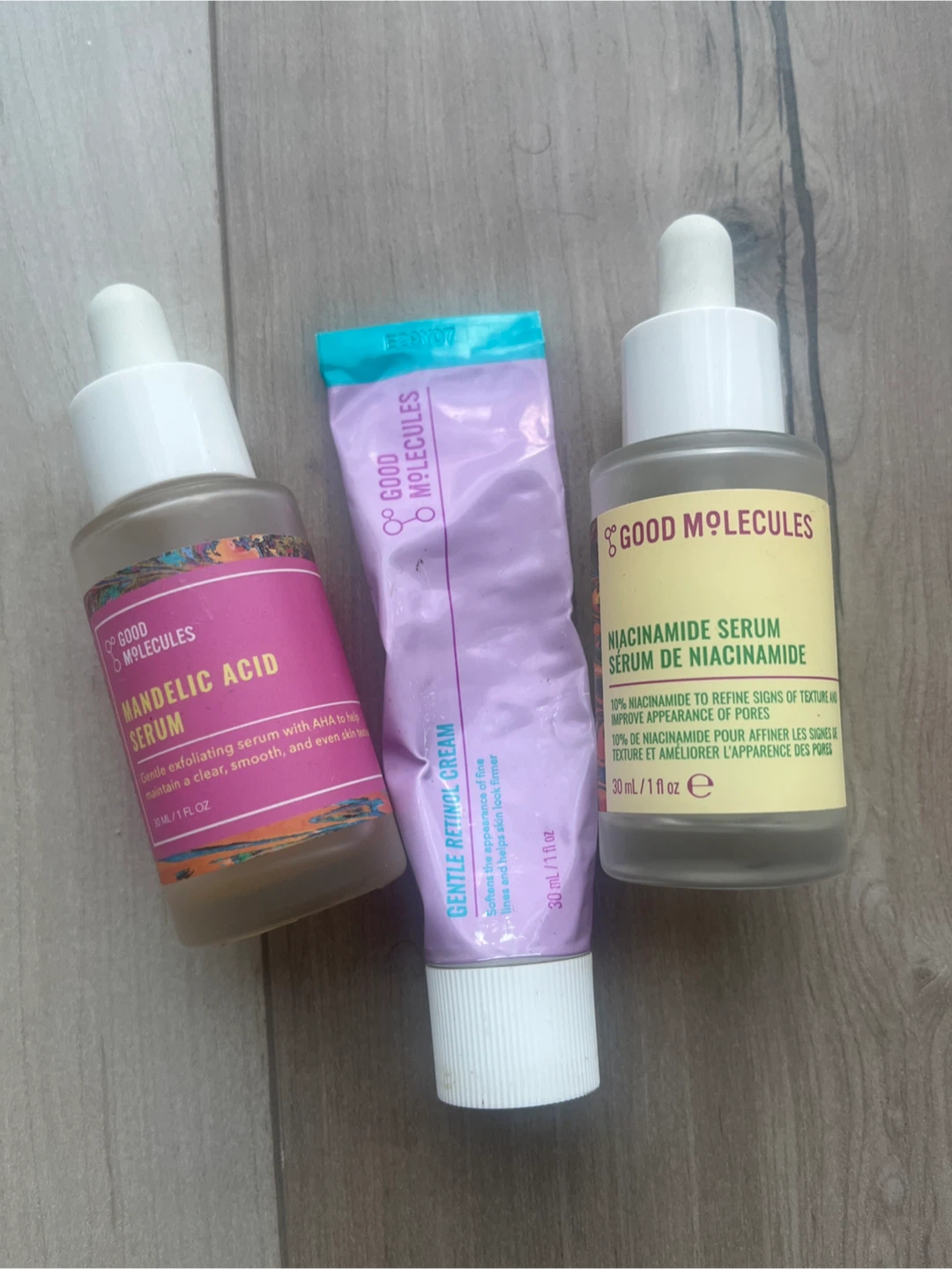 Good Molecules Niacinamide Serum & Mandelic Acid Serum