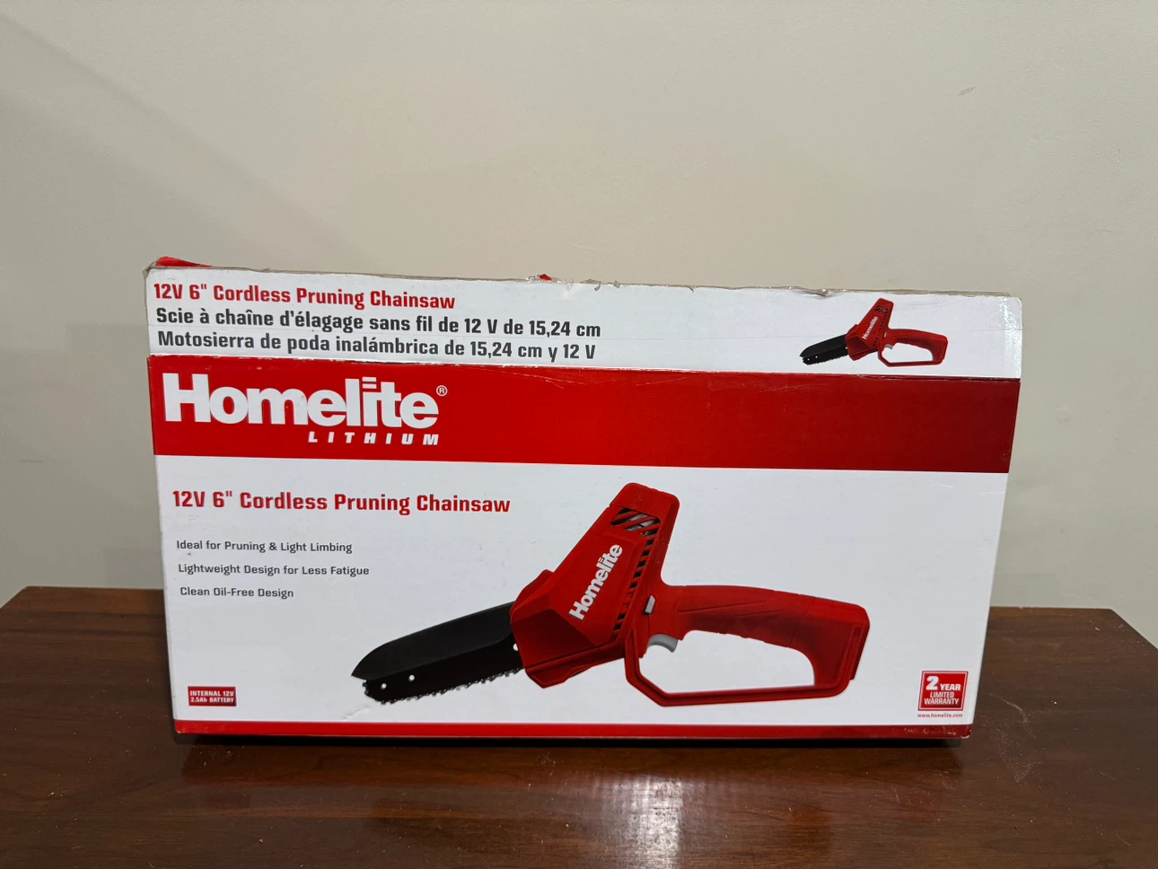 Homelite 12V 6" Cordless Pruning Chainsaw