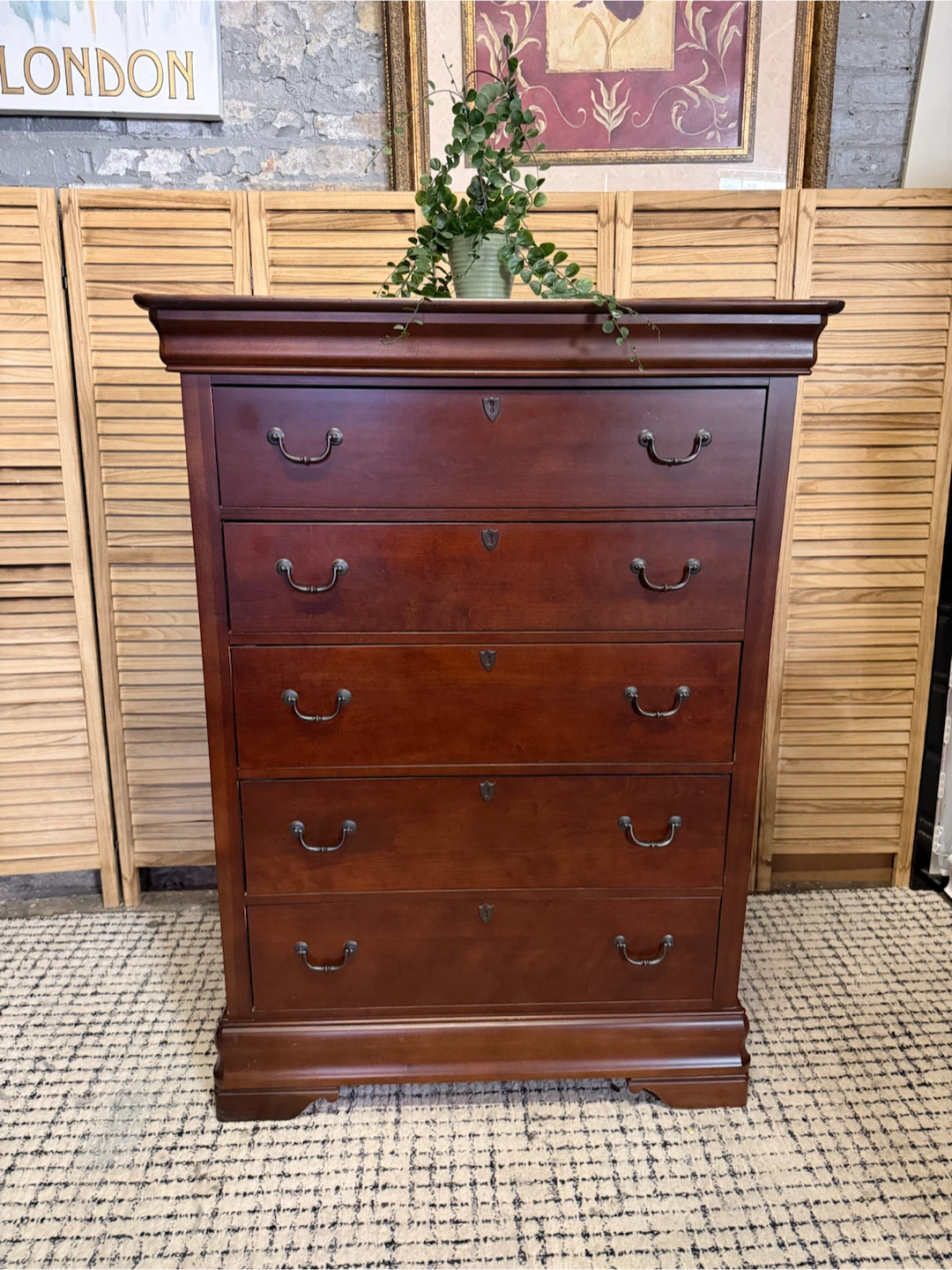 Broyhill Dresser