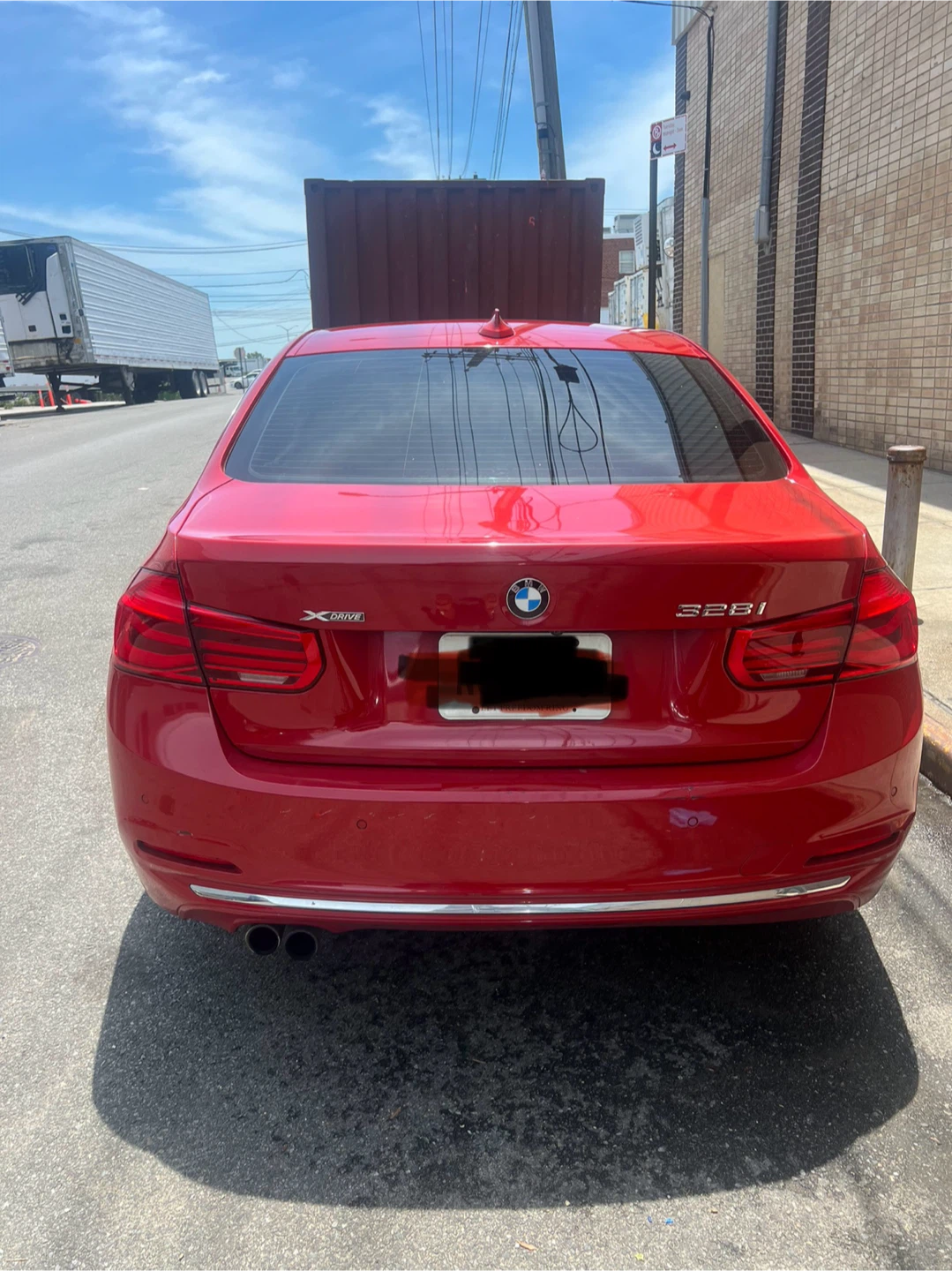 Red BMW 3 Series Sedan - photo 4