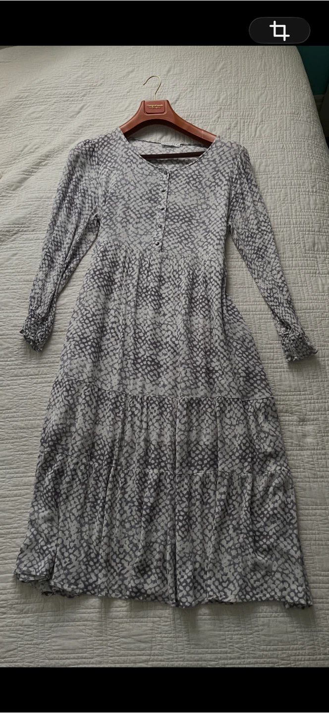 Calista Women's Tiered Long Sleeve Dress