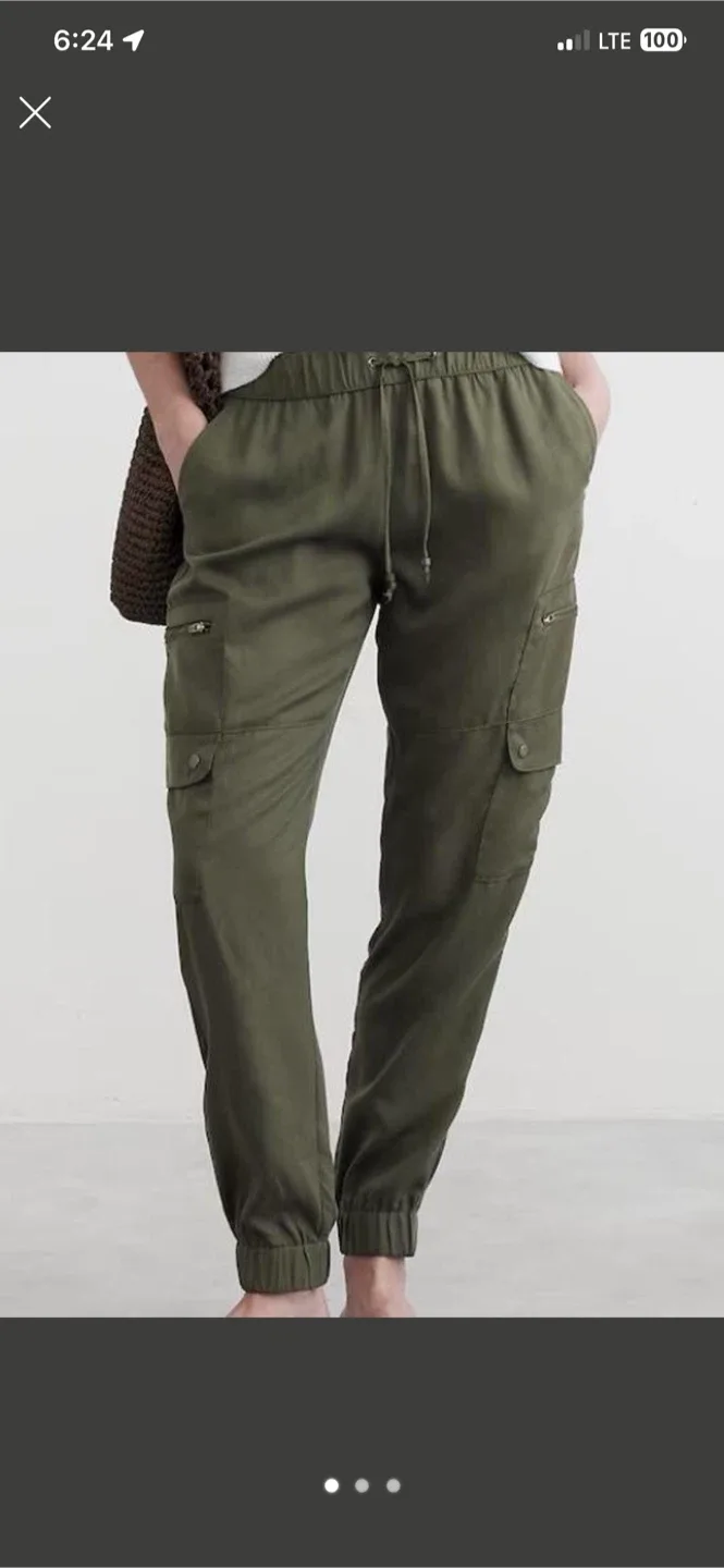 Banana Republic Women's Cargo Pants Size S