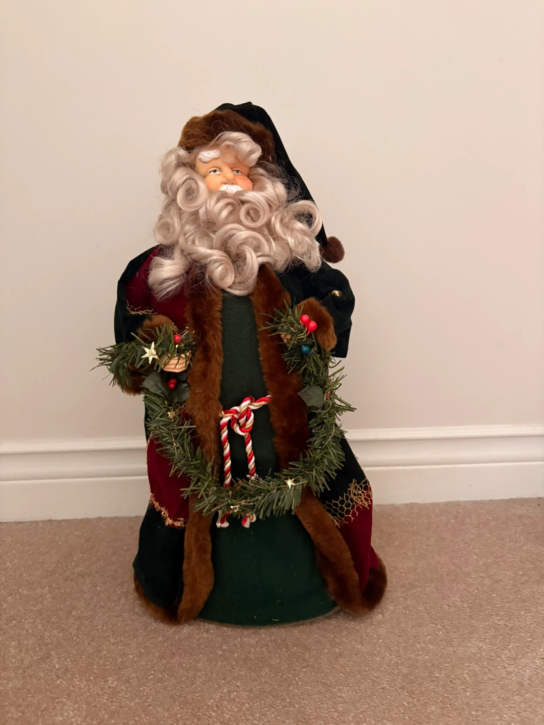 Decorative Santa Claus Figurine