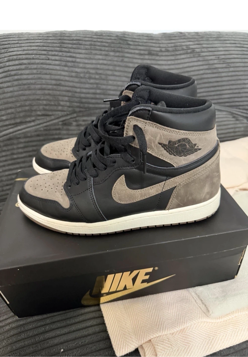 Nike Air Jordan 1 High OG "Palomino" with original box
