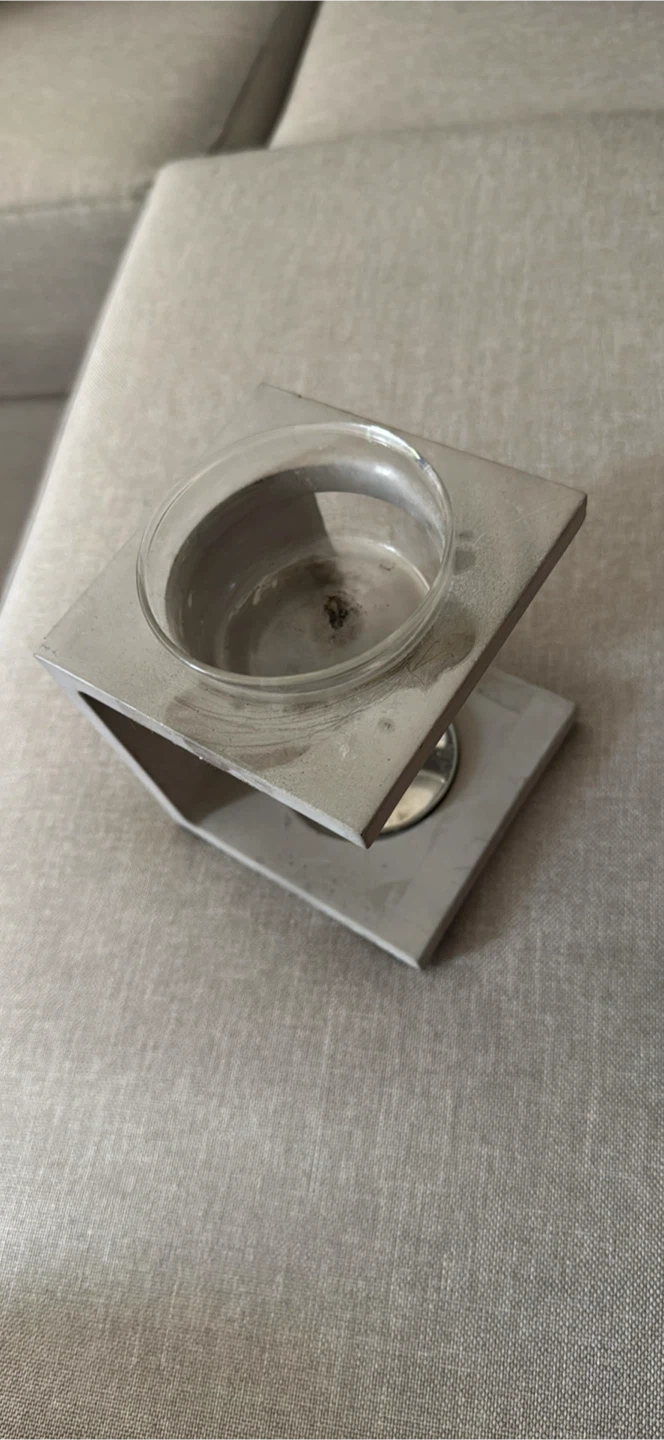 Saje Concrete Oil Burner