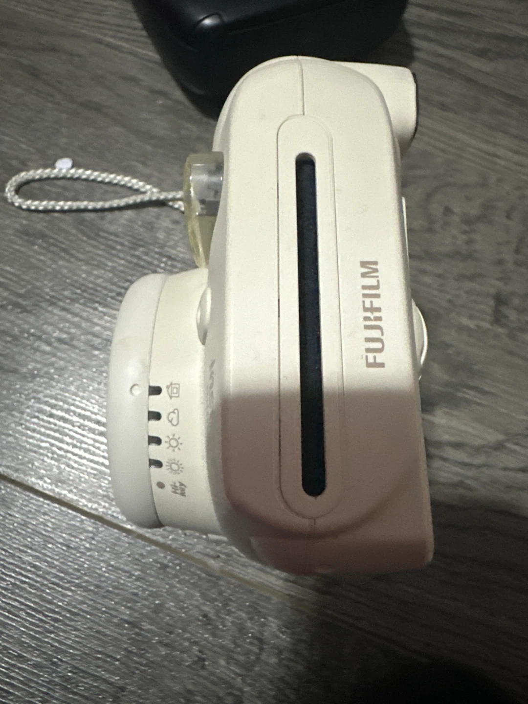 Fujifilm Instax Mini 8 Instant Camera - photo 3
