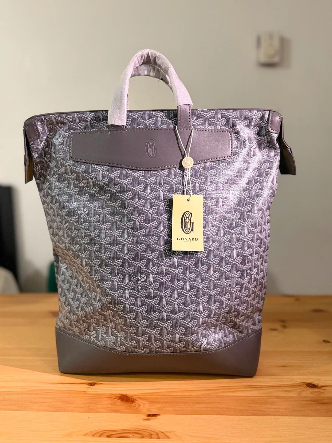 grey backpack - photo 3