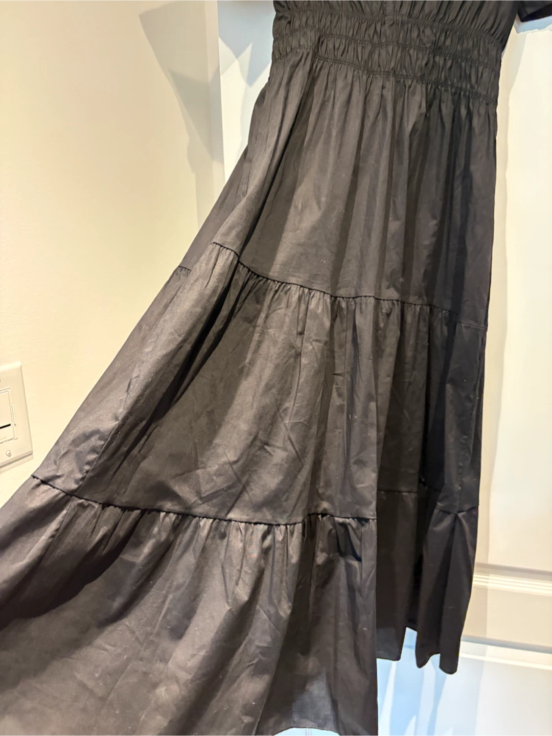 Black tiered maxi dress size small - photo 2