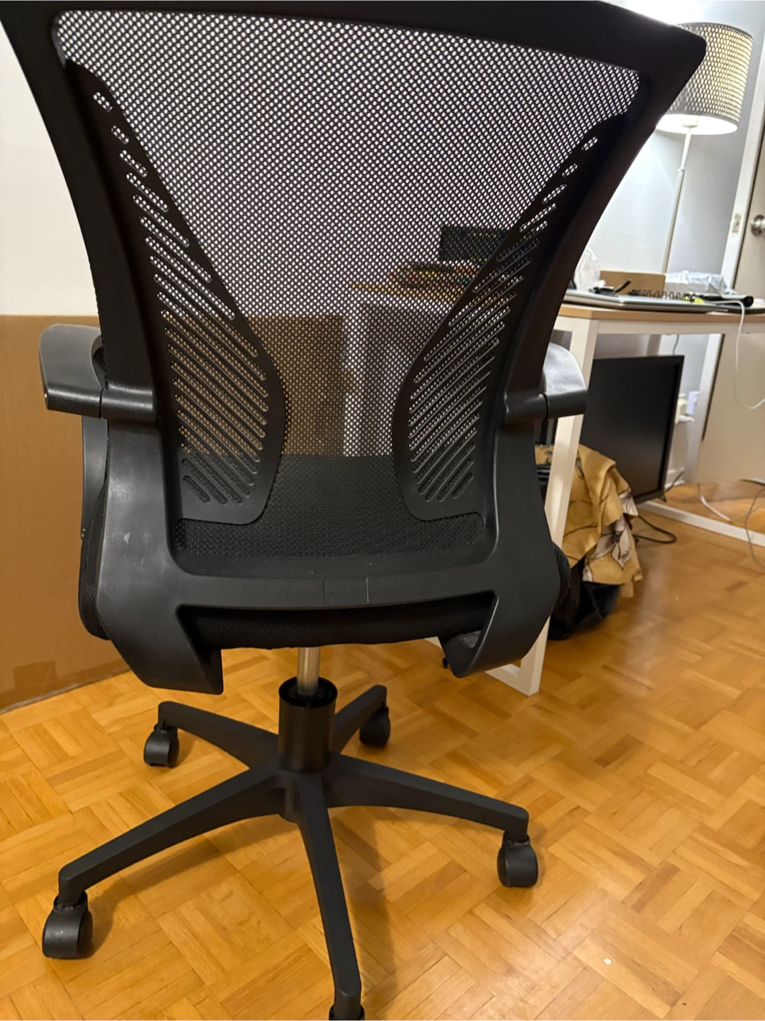 Black Mesh Office Chair - photo 4