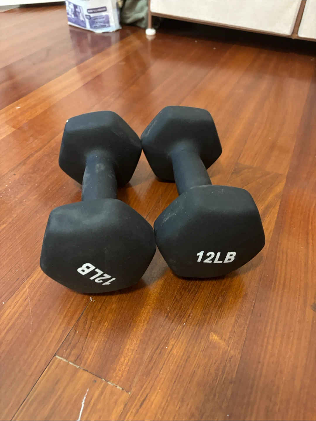 Amazon Basics Yoga Mat & Dumbbells - photo 2