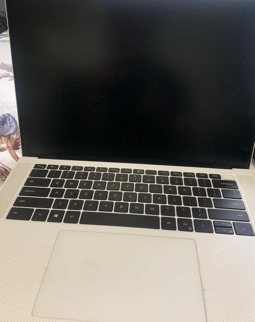 Dell Laptop XPS with charger (for parts only) - photo 3