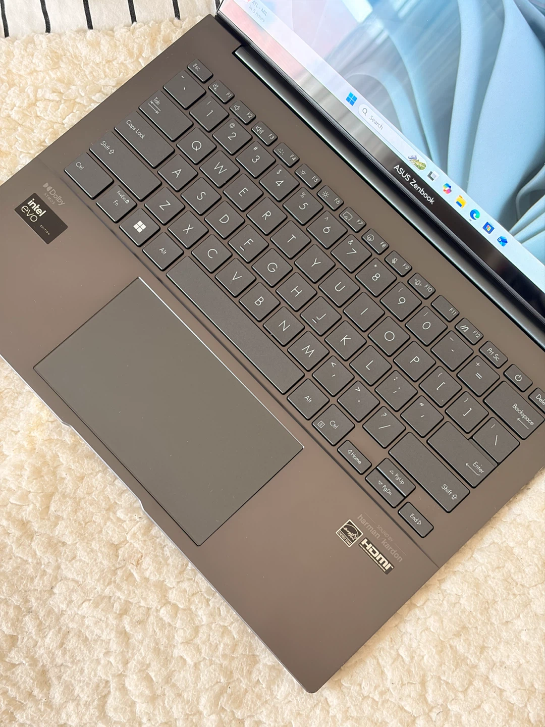 ASUS Zenbook 14-UX3405 OLED Laptop — Ultra 5 / 8Gb / 256Gb - photo 2